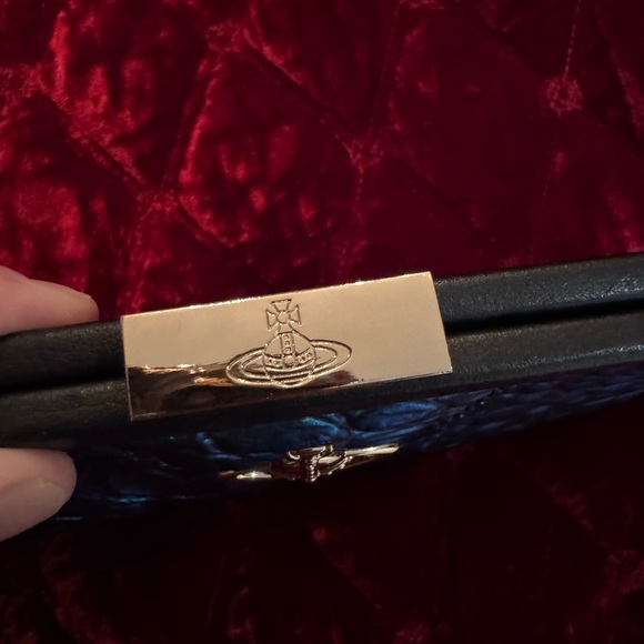 Vivienne Westwood metallic Green Clutch alligator skin rare! - Picture 5 of 8